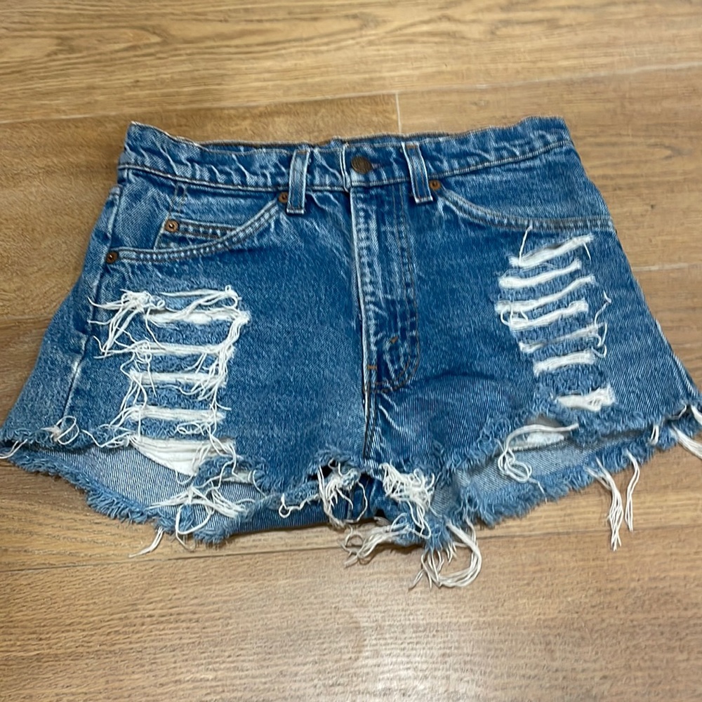 Levi’s Jean shorts with lace
